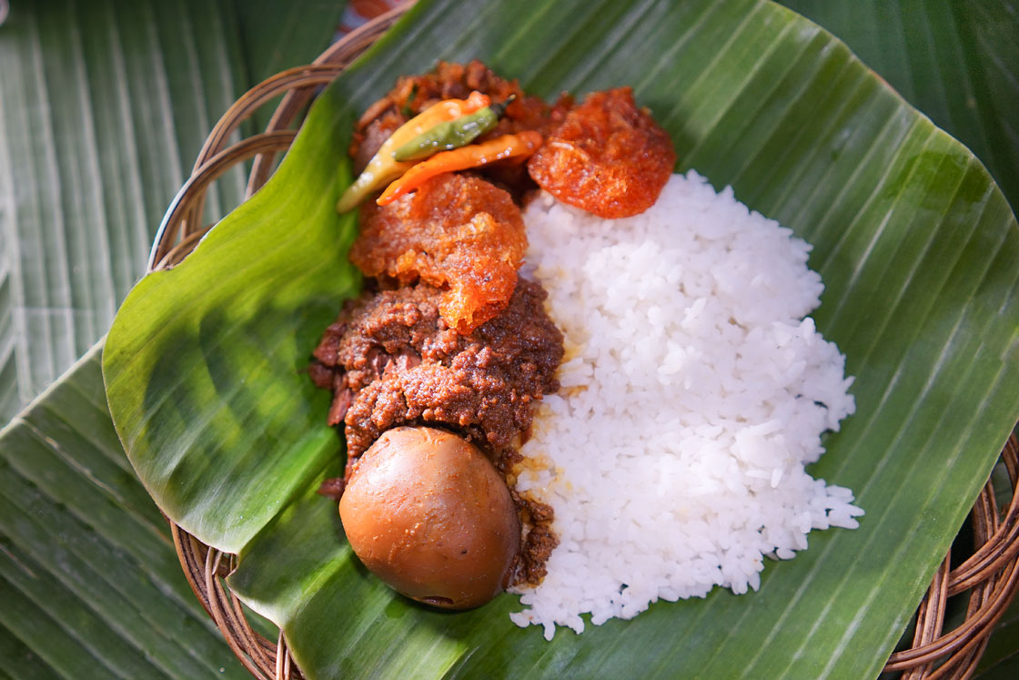 Nasi Gudeg Lauk Telur